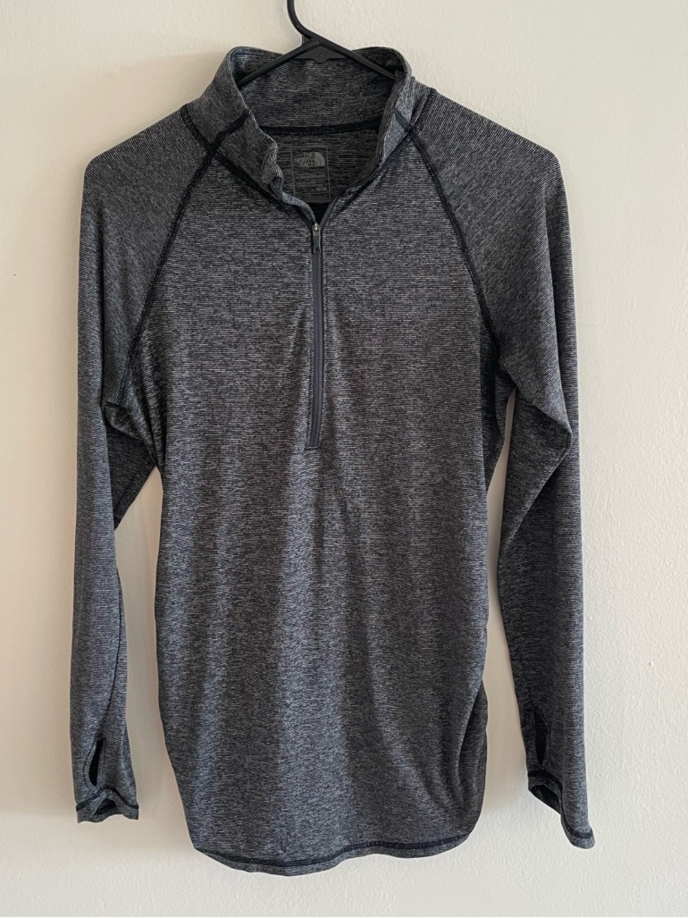 The North Face Women's Motivation Stripe 1/2 Zip Performance Top, Sz M